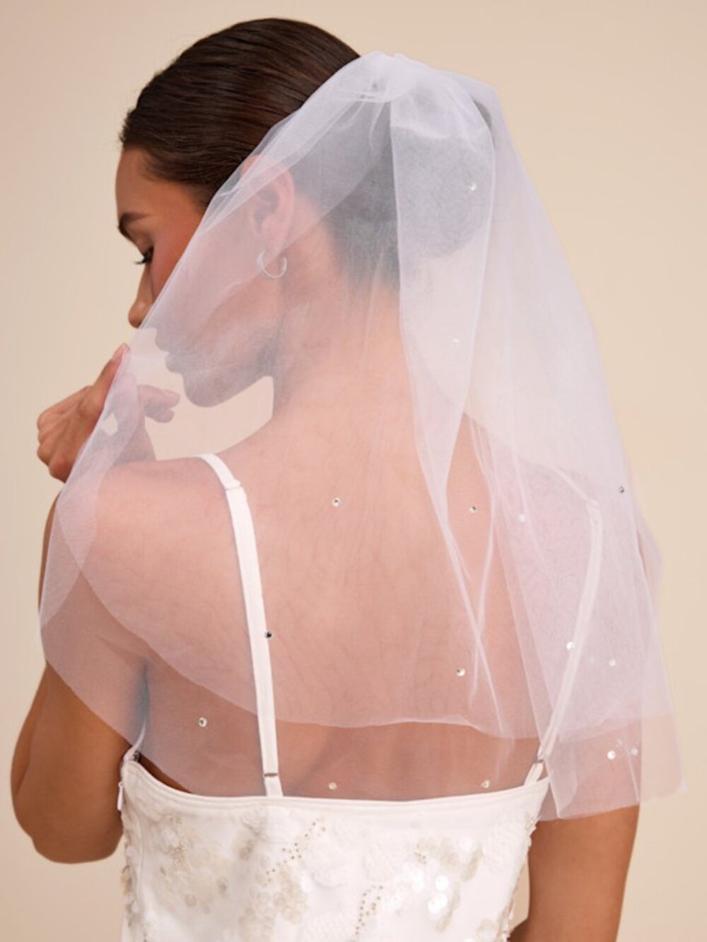 Lulus Sanaya White Tulle Layered Rhinestone Short Veil - One Size